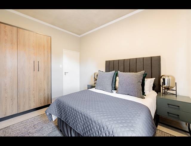 3 BEDROOM APARTMENT FOR SALE IN RIETVALLEIRAND